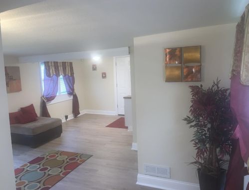 8627 Granville Rd, Milwaukee, WI 53224-2307