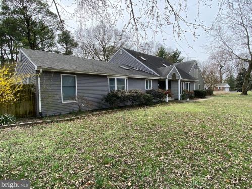 104 Broad Creek Rd, Laurel DE  19956-1124 exterior