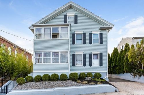 202 Curtis St, New Britain, CT 06053-4012