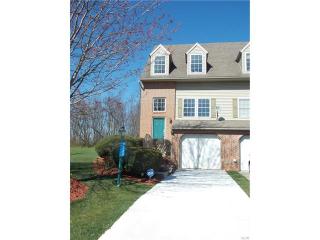 1563 Pinewind Dr, Alburtis PA  18011-2701 exterior