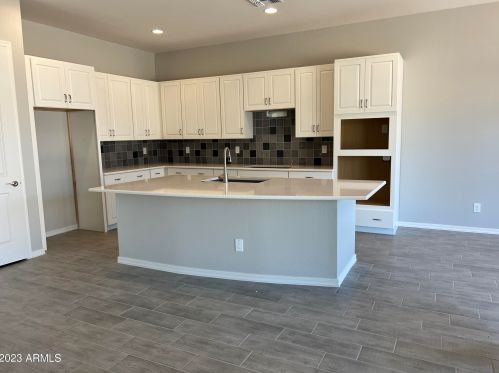 15986 Electra Ln, Sun City AZ 85387 exterior