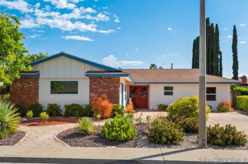 16545 Roca Dr, San Diego, CA 92128-2823