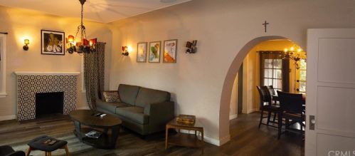 2253 Earl Ave, Long Beach, CA 90806-2307