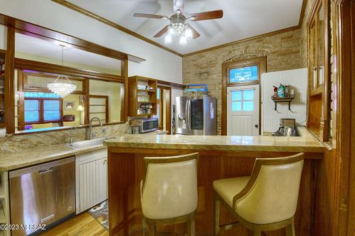 520 4th Ave, Tucson AZ  85705-8450 exterior