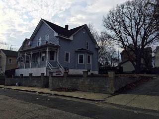 126 Suffolk St, Providence, RI 02908-2632