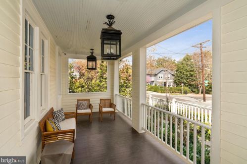 3520 35th St, Washington, DC 20016-3114