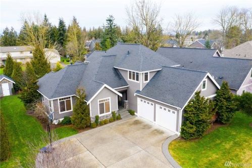 752 Park St, Lynden, WA 98264-8586