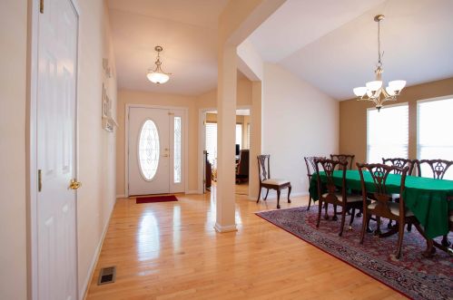 3924 Park Place Dr, Covington, KY 41018-3885