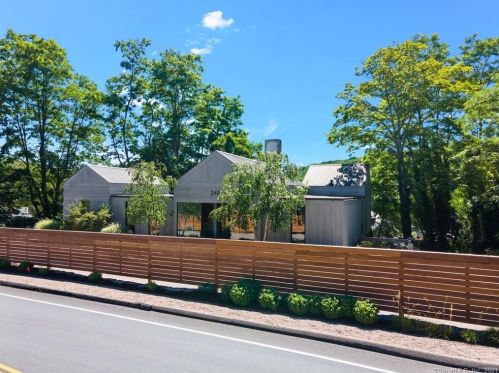 248 Hamburg Rd, Lyme, CT 06371-3458