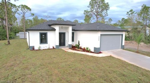 3306 36th St, Lehigh Acres, FL 33971-0903