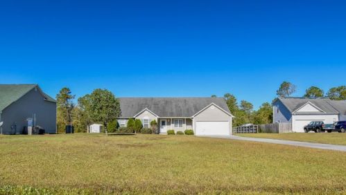 119 Quail Creek Dr, Hubert, NC 28539-4397