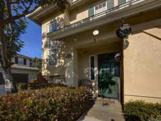 7354 Escallonia Ct, Carlsbad CA  92011-4692 exterior