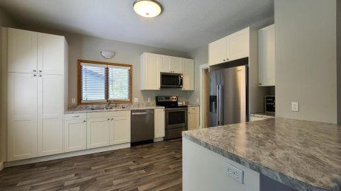 1140 8th Ave, Hammond WI  54002-9254 exterior