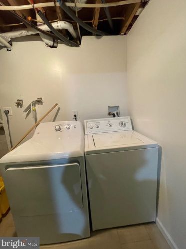 121 1st Ave, Pine Hill, NJ 08021-3407