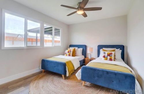 8853 Heraldry St, San Diego CA  92123-2221 exterior