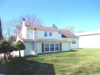 835 Jefferson Ave, Langhorne, PA 19047-5433