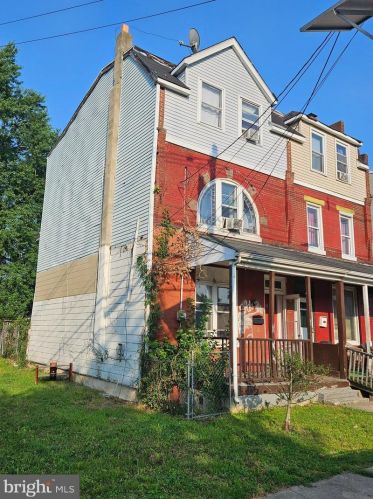 329 Monmouth St, Trenton, NJ 08609-1405