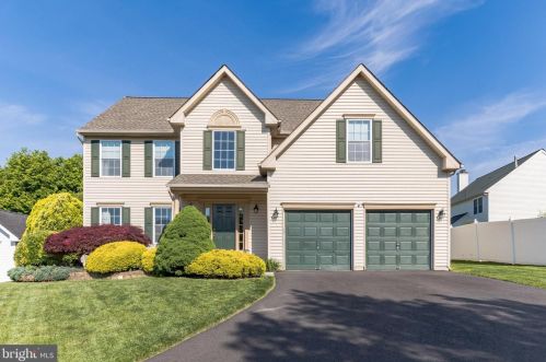 1114 Chestnut Ave, Norristown, PA 19403-2874