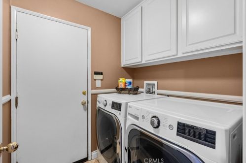 30508 Park Vista Dr, Santa Clarita CA  91384-3795 exterior