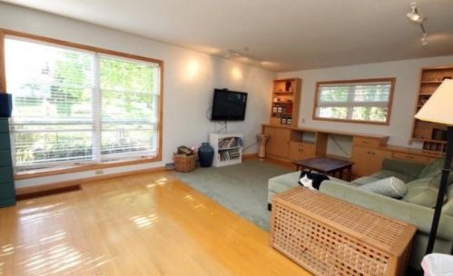 314 Eureka St, Ripon, WI 54971-1305