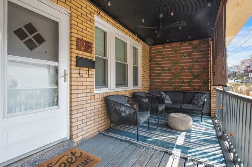 1212 Tennessee Ave, Pittsburgh, PA 15216-2512