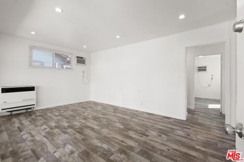 5652 Satsuma Ave, North Hollywood, CA 91601-2017