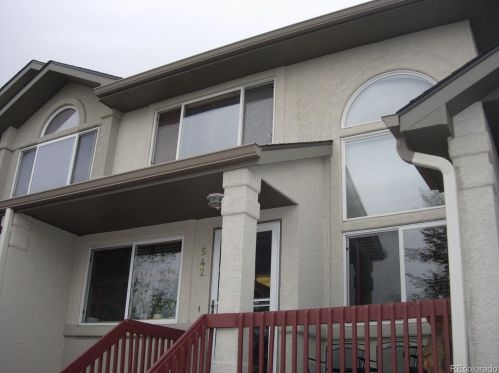 542 Ridgeview Dr, Broomfield, CO 80027