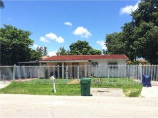 2021 114th St, Miami, FL 33167-3523