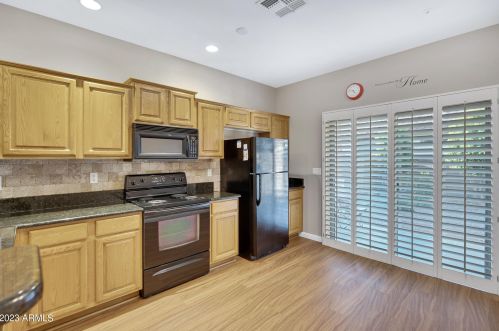 881 Porter St, Gilbert AZ  85296-3037 exterior