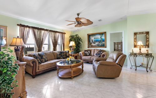 3005 Bimini Bay, Boynton Beach FL  33436-2207 exterior