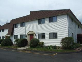 72 Hulls Hwy, Southport CT  06890-1021 exterior
