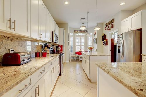 3532 Macon Rd, Fort Pierce FL  34953-3570 exterior