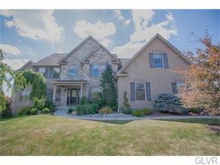 5306 Chariot Dr, Schnecksville, PA 18078-2976