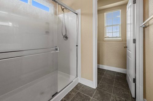 576 Bramblewood Ave, Lathrop CA 95330-9370 exterior