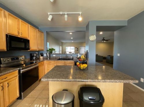 6871 Martlet Dr, Tucson, AZ 85756-8619