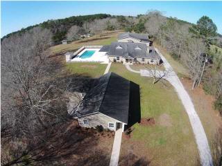 35215 Ogden Avenue Ext, Stapleton, AL 36578-4032