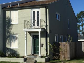 6036 Orleans Ave, New Orleans LA  70124-3827 exterior