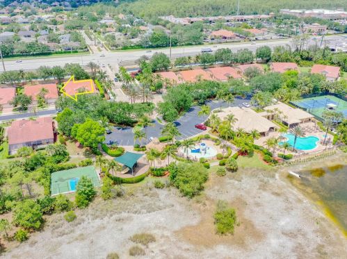 15081 Cortona Way, Naples FL  34120-0669 exterior