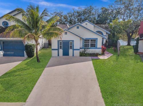 10020 14th St, Hollywood, FL 33025-3630