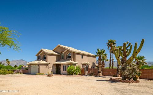 8651 Wrightstown Rd, Tucson, AZ 85715-4442