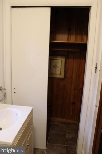 4603 Naamans Creek Rd, Boothwyn PA  19060-2214 exterior