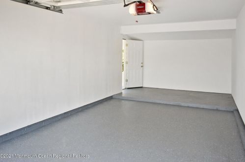 22 Phillips Rd, Bricktown NJ  08724-2441 exterior