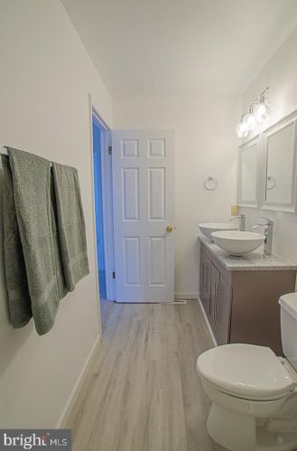 3 Conley Ln, Etters PA  17319-9015 exterior