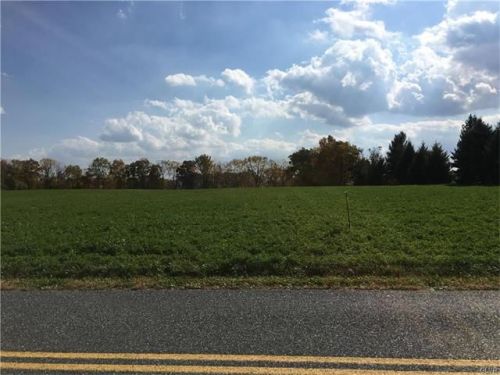 2270 Rising Sun Rd, Slatington, PA 18080-4038