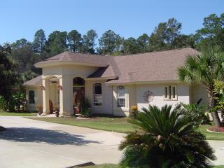 976 Urban Dr, Cantonment, FL 32533-8361