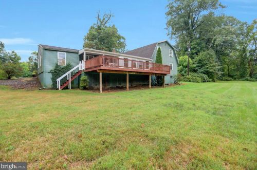 2148 Ritner Hwy, Carlisle PA 17015-9305 exterior