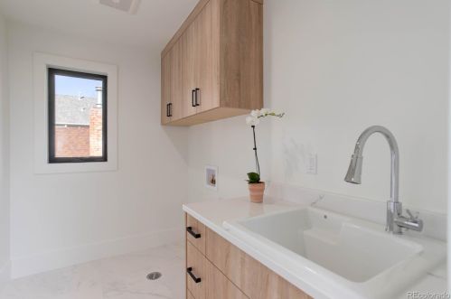 486 Williams St, Denver CO 80210-1822 exterior