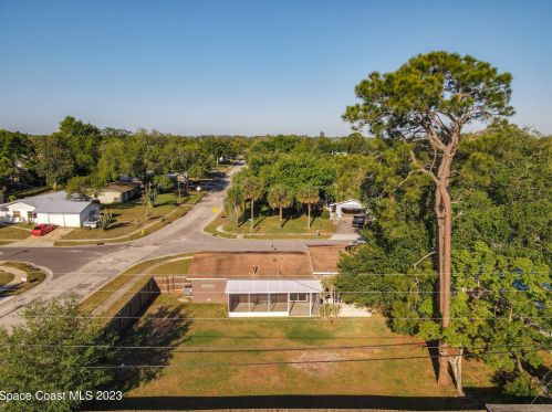 1105 Nova Ter, Titusville FL  32796-1912 exterior