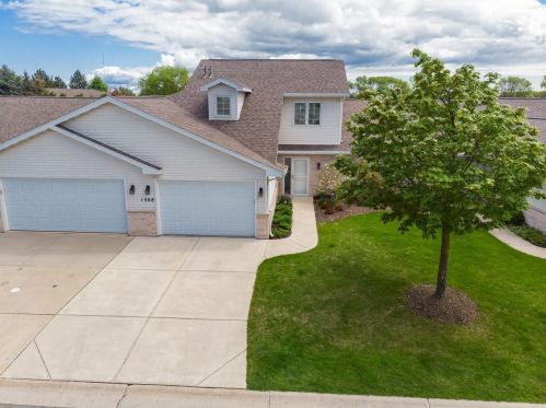 1508 River Pines Dr, Green Bay, WI 54311-5636