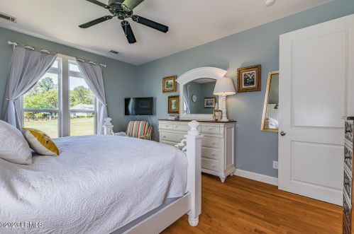 66 National Blvd, Beaufort SC  29907-1766 exterior